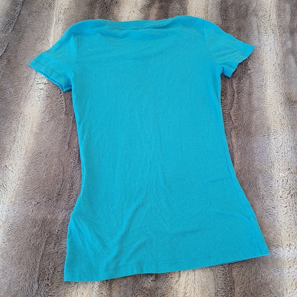 VINTAGE Hollister T-shirt size xs - Picture 3 of 3